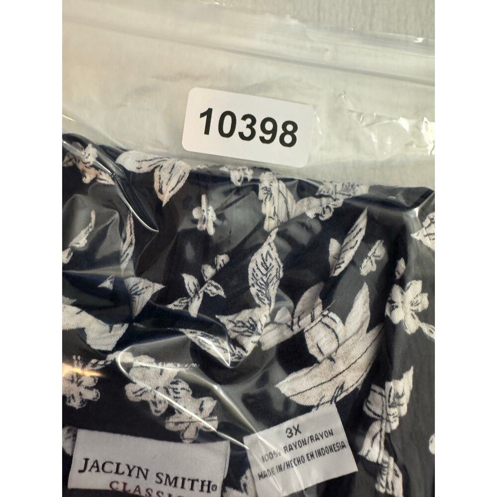 Jaclyn Smith Crinkled Knit Button Up Floral Blouse Navy White Plus 3X - Picture 6 of 6